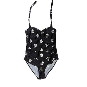 Women's swimsuit